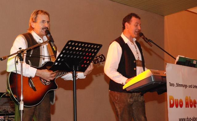 14 Danach ging es aber wieder weiter mit flotter Tanzmusik,.jpg